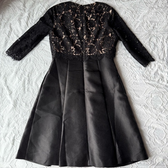 Eliza J Black Lace Overlay Sleeve Dress with Pockets - Picture 7 of 10